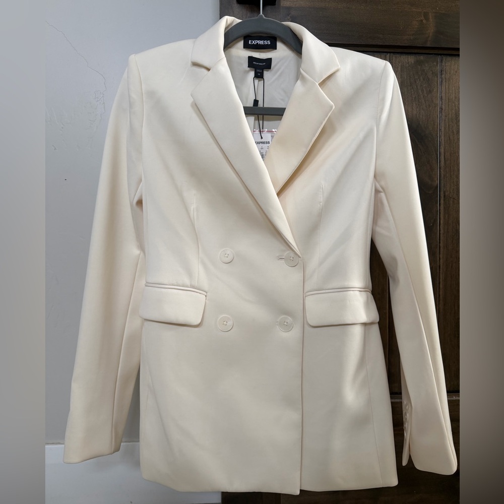 Express Cream Double-Breasted Blazer